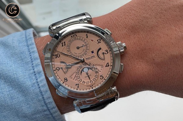 Patek Philippe Grandmaster Chime 6300A-010 - Chiếc đồng hồ đắt nhất thế giới có giá lên đến 820 tỷ VNĐ